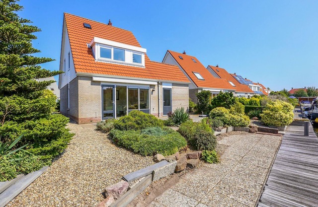 3 bedroom gorgeous home in Lemmer