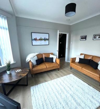 3-Bedroom Home in Belfast- near Crumlin Rd Gaol