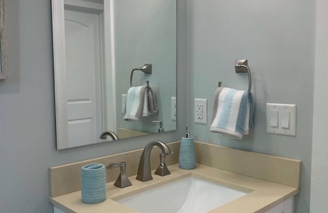 3-bedroom home in beautiful Key Colony Beach