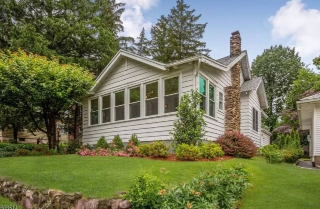 3-bedroom house in nice Bloomfield with AC