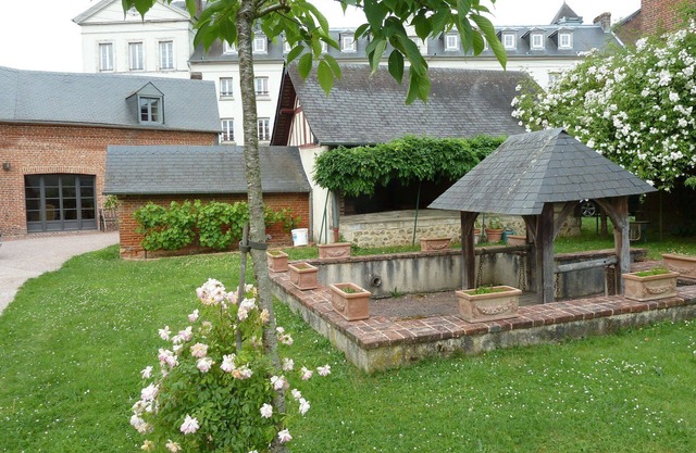 3 bedroom house in the heart of a Norman village. Cottage in Normandy.
