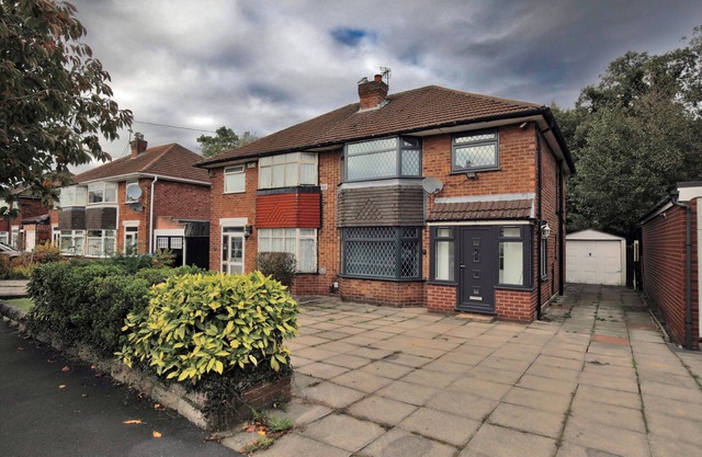 3 bedroom near airport, Up to 40 percent off