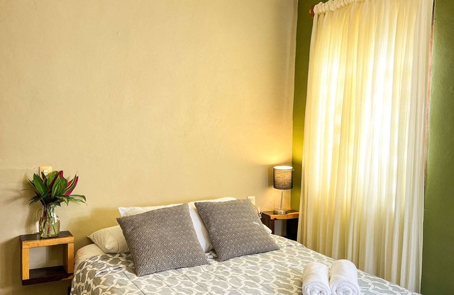 #3 La Guarida Pantera - Deluxe Queen Suite