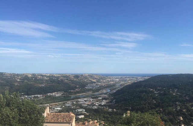 3 pièces dans le ciel