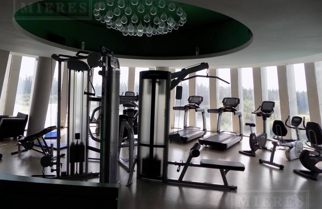 3 Room Apartment in Yoo Philippe Stark Condo with full amenities