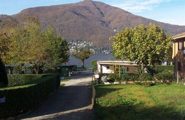 3-room apartment only 100 m from the beach and the lake promenade