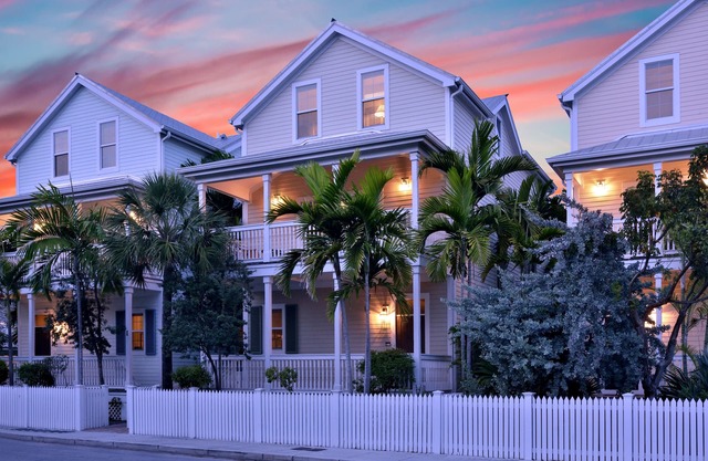 3-Story spacious conch style home w/private pool & dock!