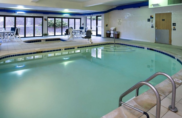 3 Units | Relaxing Mountain Stay near Hot Springs & Adventure Trails | Pool