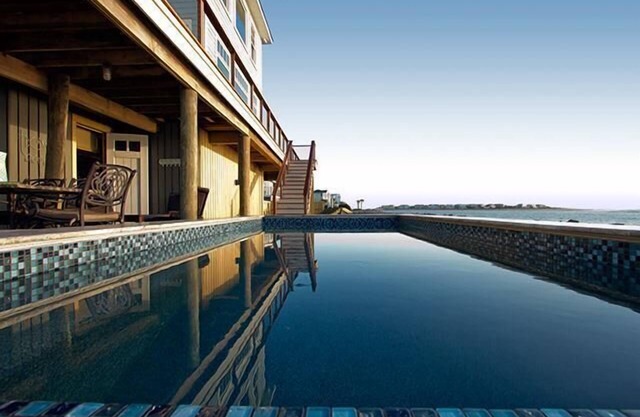 3109 Marshall Blvd by AvantStay | Incredible Ocean Views | Beach Front | Pool