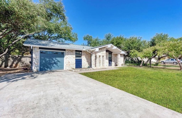 3Bed Flexible Stays Near Dell & Lakeland