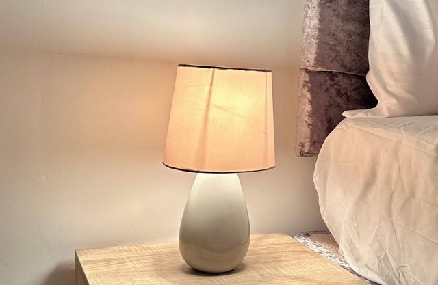 3Bed Property in jarrow city, Ideal for NHS, Contractors &Families.Free parking.