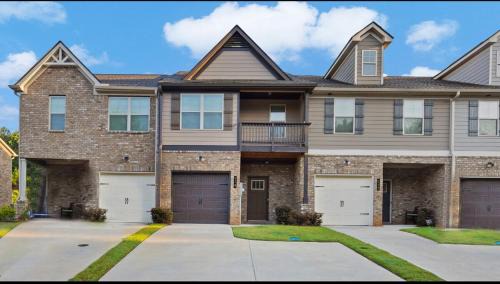 3bed townhouse in McDonough GA