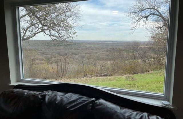 3BR 2BA Home at Cross Timbers