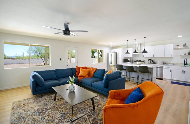 3BR, 2BR, Sleeps 10, Pet Friendly