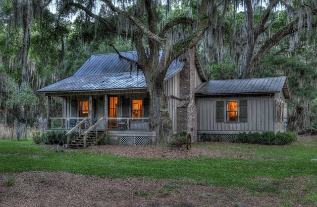 3BR Chachalaca Retreat on Sapelo w/firepit, screened-in porch, & beach supplies
