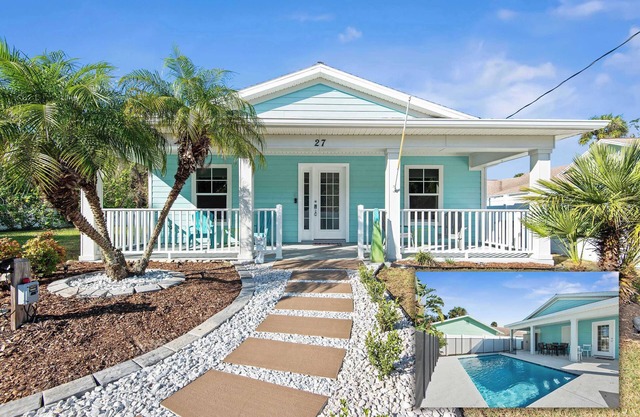 3BR Coastal Home + Heated Pool, Golf Cart & Bikes