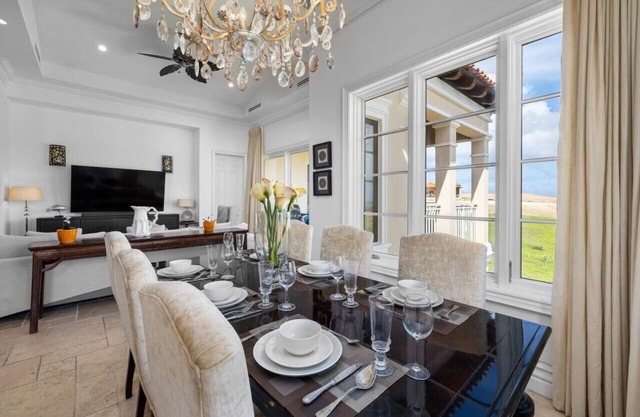 3BR Penthouse Overlooking Golf Course at Anabui 6 by Bocobay