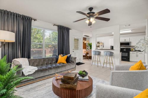 3BR Retreat Near Lackland AFB and SeaWorld