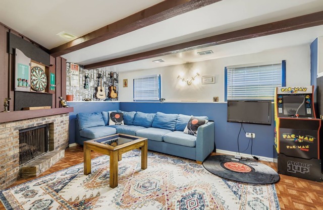3BR with Gameroom, Nintendo, Wi-Fi, Kids Fun Room