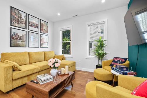 3BR2Bth TD Garden BOS MIT Harvard 2 Parking Spaces