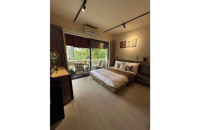 3BR3BA FreeLaudry-Gym-Desk-CoffeBar-2'to Train St.