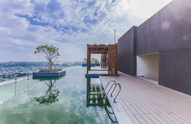 3BRs Luxury Apartment Cityview