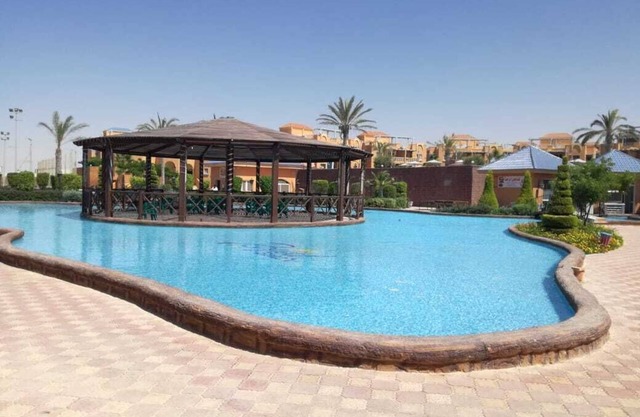 4 bedrooms villa, sea view, wide garden in Royal Beach Village, North Coast