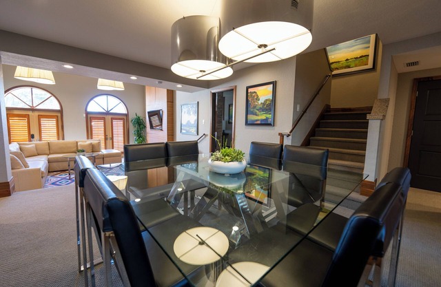4 Bed, 4 Bath Luxury Villa with Evermore Bay View in Orlando, FL near Disney!