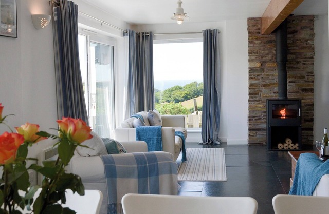 4 bedroom accommodation in Crackington Haven, near Bude