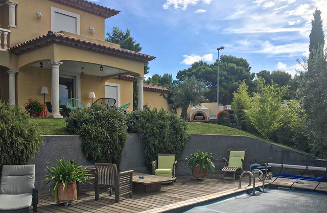 4 bedroom accommodation in Lespignan