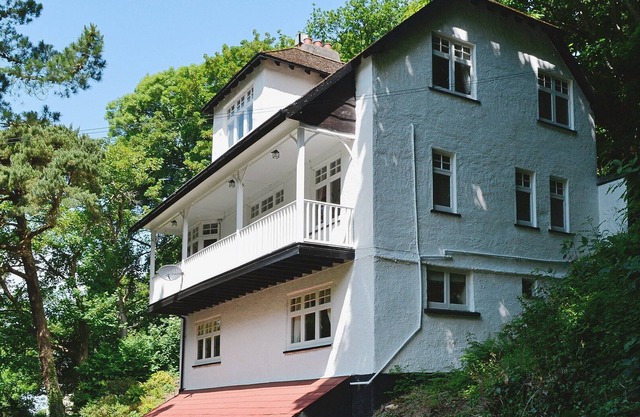 4 bedroom accommodation in Lynmouth, near Lynton
