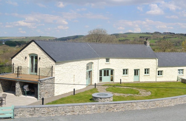 4 bedroom accommodation in Tregaron, near Aberystwyth
