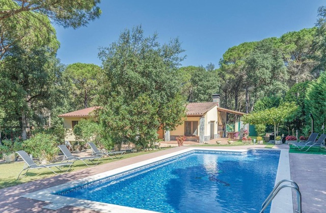 4 bedroom accommodation in Sils
