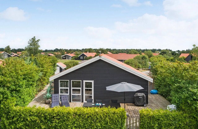 4 bedroom beautiful home in Væggerløse