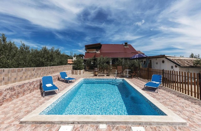 4 bedroom beautiful home in Valtura