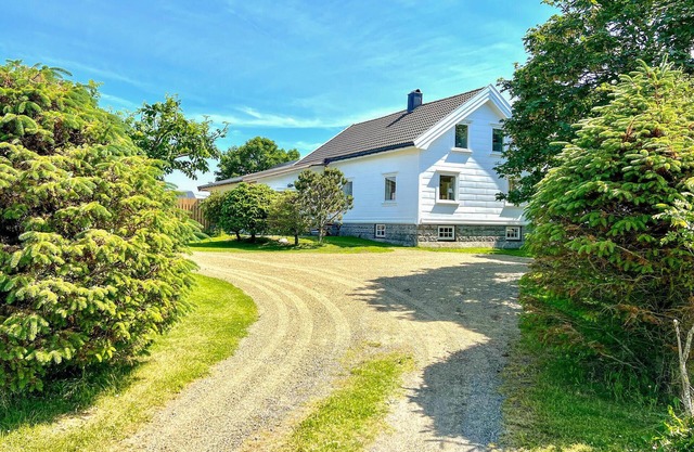 4 bedroom beautiful home in Vanse