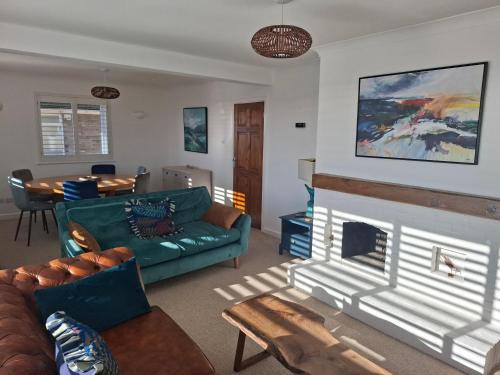 4 Bedroom House in Saltdean, Brighton