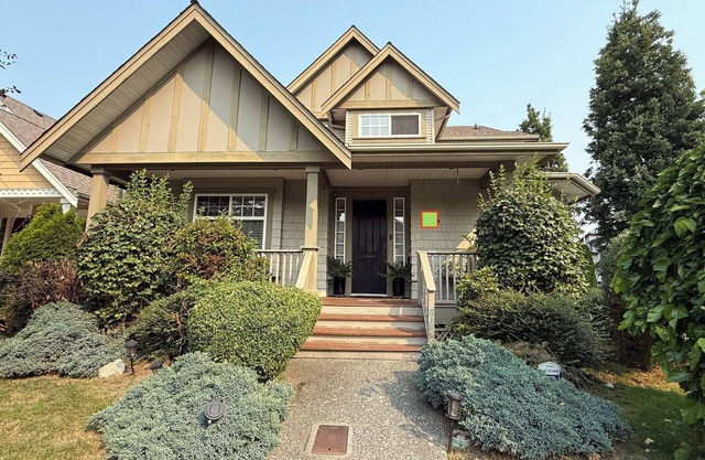 4-bedroom house in South Surrey with loads of space
