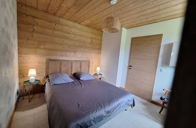 4 bedroom private vacation home in ã‰chay