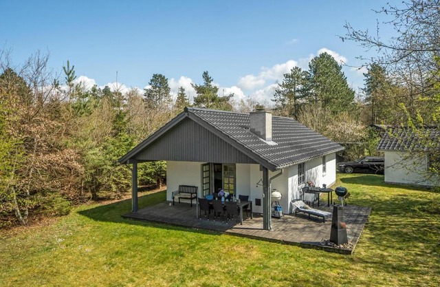 4 Bedroom Stunning Home In Asnæs