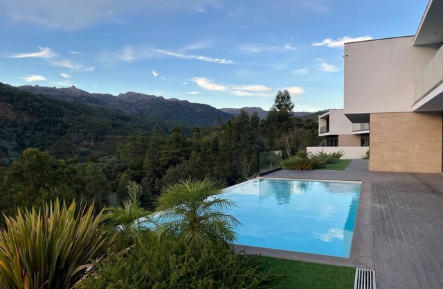 4-bedroom villa in amazing Braga with AC, WiFi. Enjoy your stay