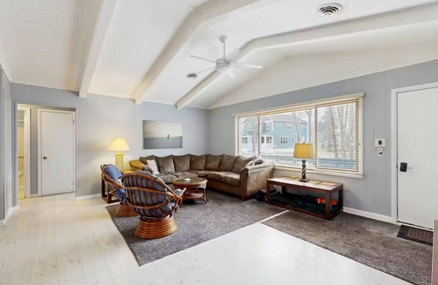 4 BR Windjammer on Quiet Cul-de-Sac close to beach 696 Collins Ct. Bethany Beach