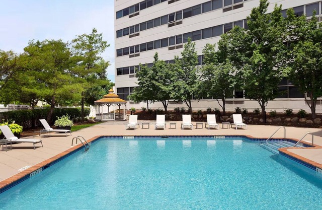 4 Units, Standard Room with 2 Beds, Delta Hotels by Marriott Woodbridge