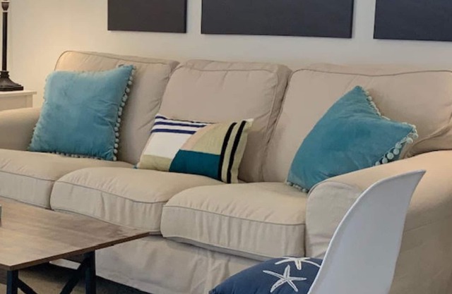 41 North. Your Getaway in Downtown Mystic.