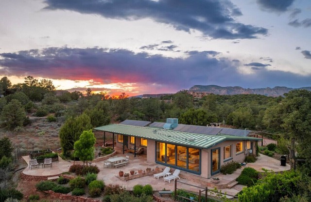 495 Color Cove - Main House