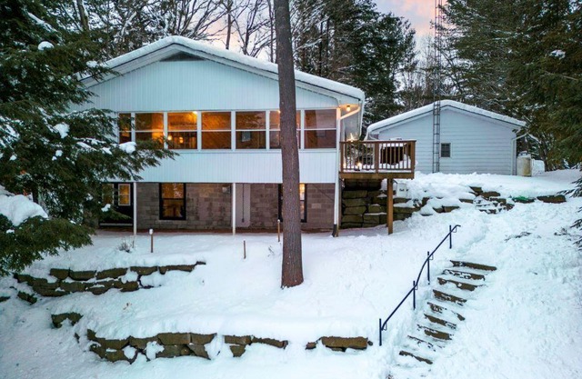 4Bdrm Muskoka Retreat Fire Table, Games, Netflix