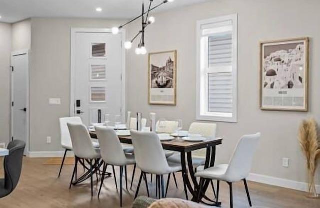 4BR | 3.5 Bath | Game Rm | Near Hospital | Garage