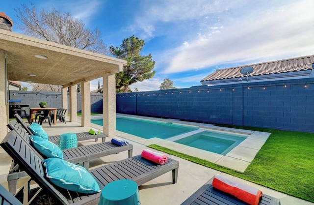 4BR Home for Memorable Stays!