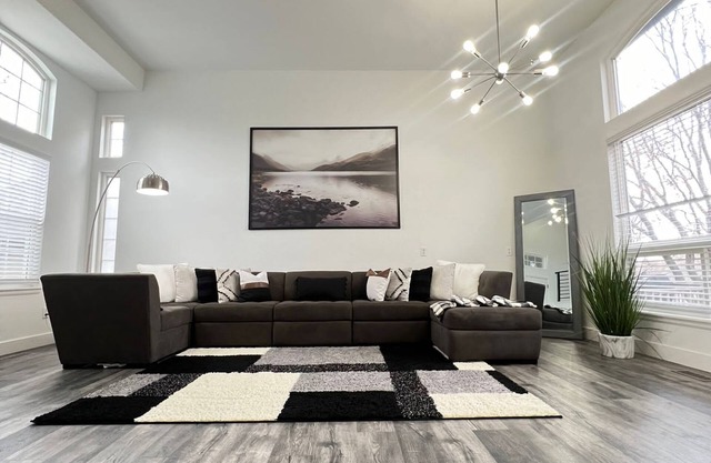 4BR + office updated home, great location in Lone Tree! Dogs OK