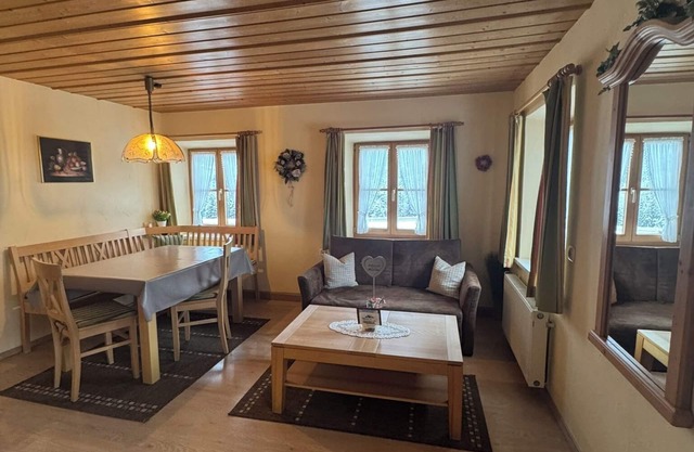 5 Apartment Kienberg 35sqm, balcony, kitchenette, 1 bedroom, living room, 2 pers.
